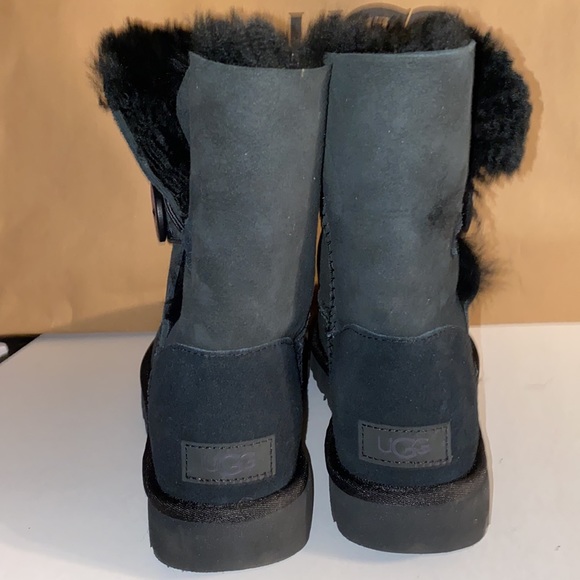 Women’s UGG Bailey Button Short Black Boots - Picture 7 of 7